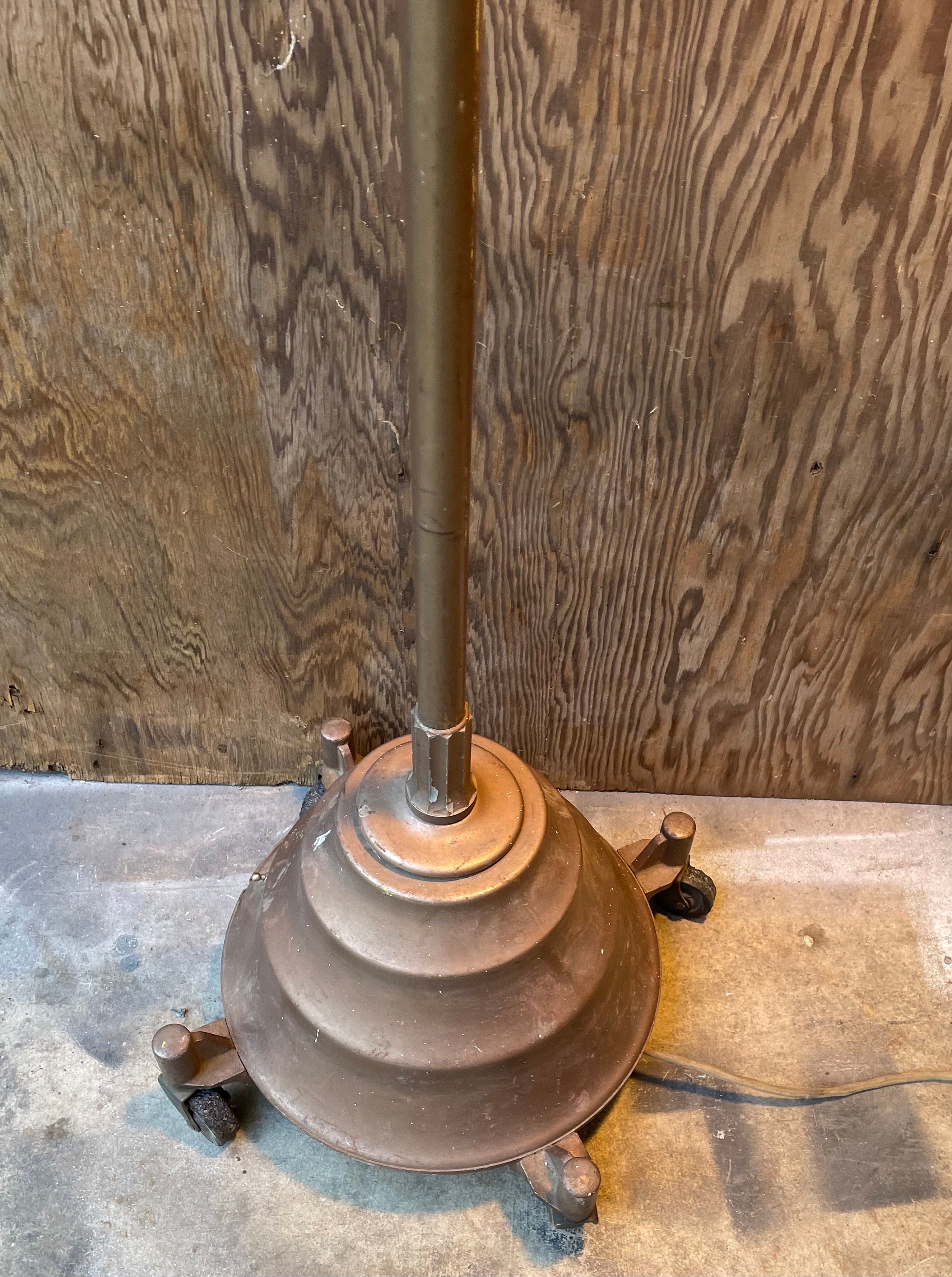 Vintage 1930's Industrial General Electric Sun- Lamp, Model Vintage 1930's Industrial General Electric Sun- Lamp, Model