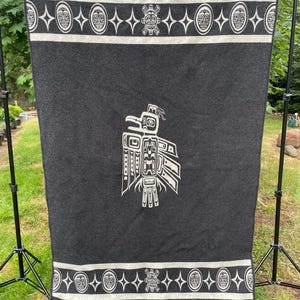 Rare Special Order 1994 Pendleton The Raven Reversable Black & White Wool Blanket Throw Custom Order Size 81” x 48”
