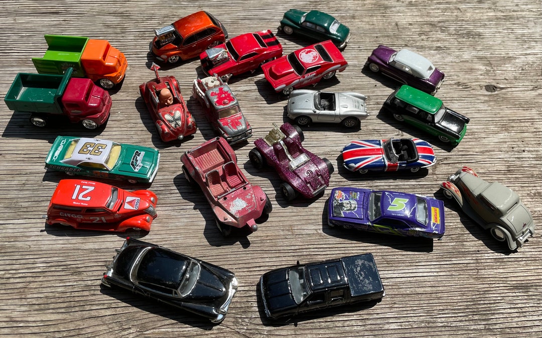 Vintage Toy Car Lot: Hot Wheels, Matchbox, Muscle Machines, Customs ...