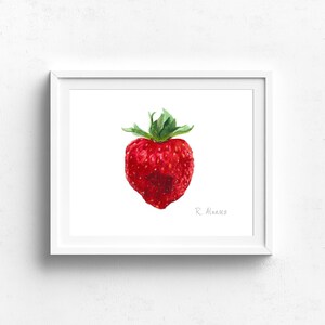 K&ouml;nnte beinhalten: Ein Aquarellbild einer einzelnen roten Erdbeere mit gr&uuml;nen Bl&auml;ttern. Die Erdbeere ist in einem realistischen Stil mit detaillierter Textur dargestellt. Das Bild ist unten rechts mit "R. Alvarez" signiert.