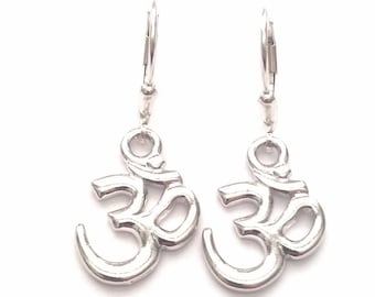 Silver Aum Earrings 5/8 Inch - Silver Om Earrings  - Yoga Earrings - Spiritual Earrings - Serenity Earrings - Meditation Jewelry - Ohm