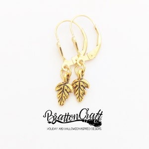 Pendientes de hoja de roble de oro pequeño - pendientes de hoja de roble de oro - pendientes de hoja - pendientes de la naturaleza
