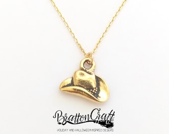 Gouden cowboyhoedketting met gold filled ketting, westerse sieraden