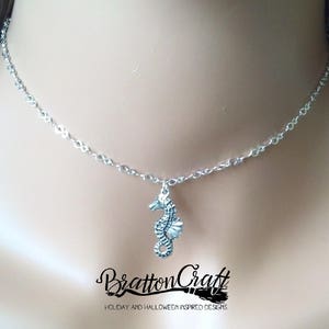 Silver Seahorse Choker - Seahorse Choker - Hippocampus Choker - Ocean Choker - Beach Choker - Summer Choker