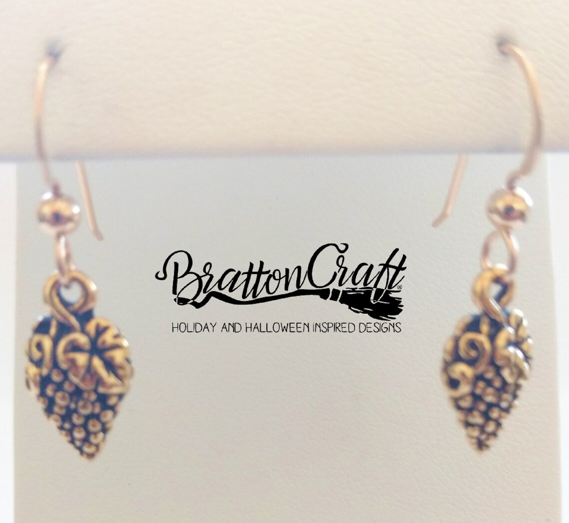 Gold Grape Earrings Gold Bunch of Grapes Earrings Grapes Etsy Canada