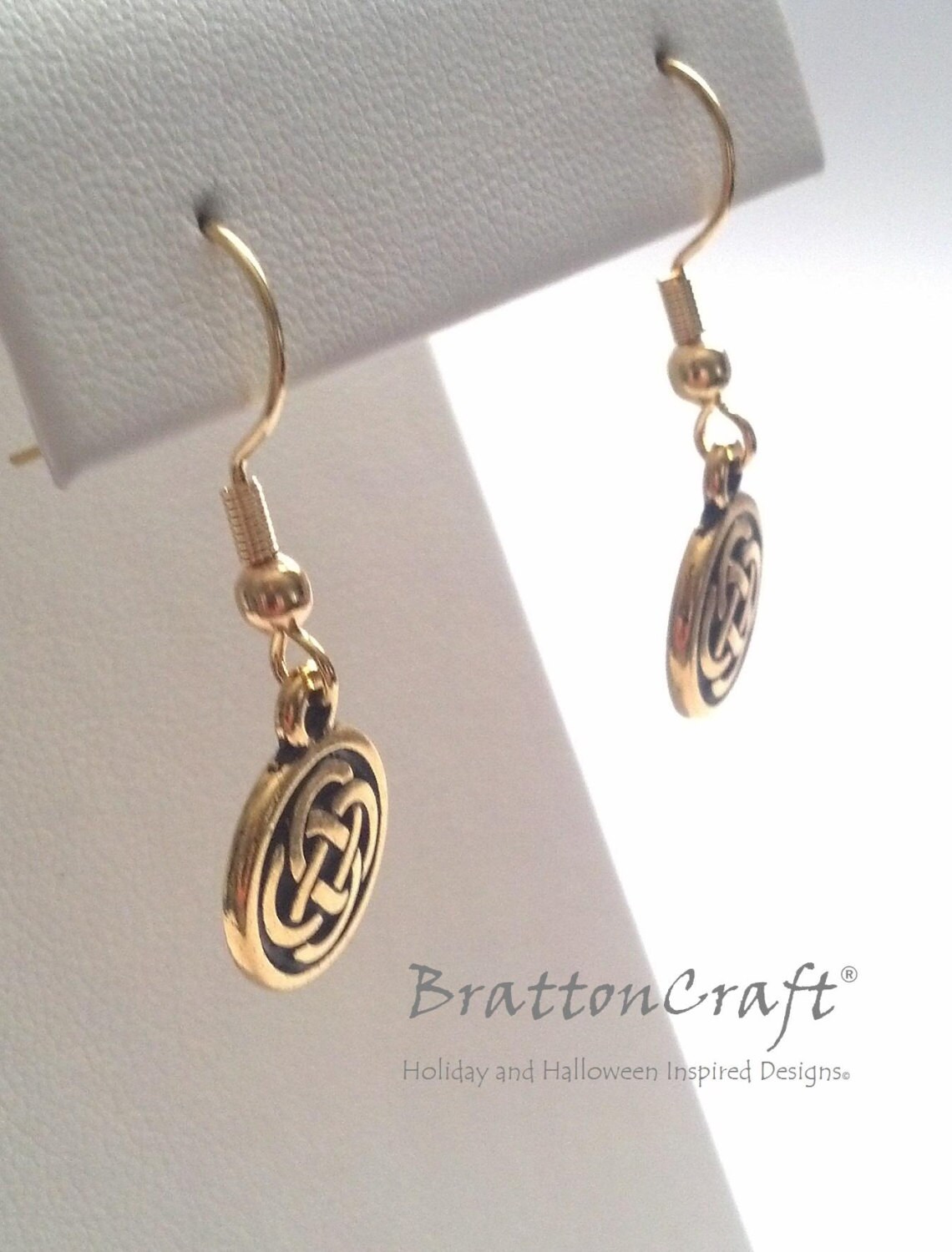 ORECCHINI CERCHI TORCION IN ORO BIANCO 9 KT