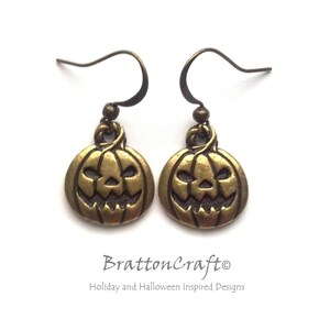 Dark Gold Pumpkin Earrings - Fun Halloween Earrings - Jack O&#39;Lantern Earrings - Halloween Jewelry - Pumpkin Earrings