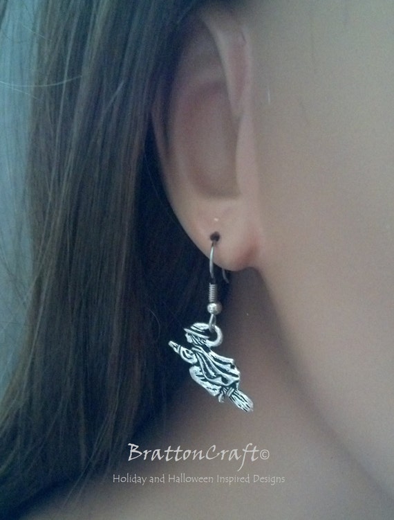 Pendientes De Escoba De Bruja - Diseño Temático Para Halloween, Fiestas De Disfraces O Estilo Alternativo