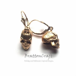 Gold Skull Earrings - Skull Earrings - Halloween Earrings - Day of the Dead - Halloween Jewelry - Skull Jewelry - Samhain