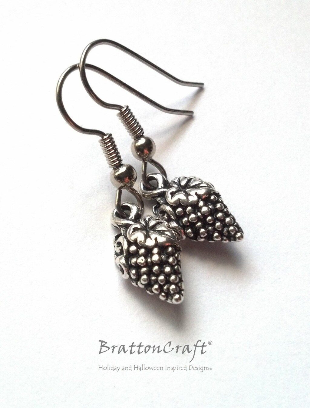 DAYLINLOVE Orecchini A Bottone Uva In Argento Sterling 925, Gioiello A Forma Di Grappolo Viola, Regalo Per Donne E Amanti Della Frutta