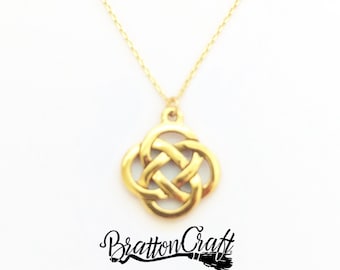 Gold Celtic Knot Necklace: Irish Scottish Gold Jewelry