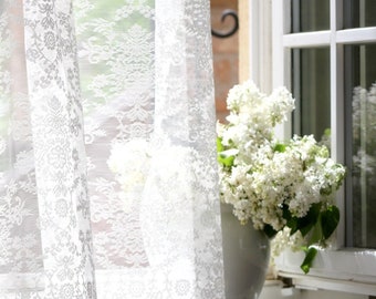 ESTÉE' Élégant rideau en dentelle blanche brodée à la française, vente au panneau