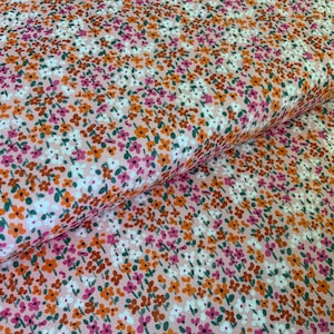 BEE 2313 Dashwood Studios bright flowers spring fabric