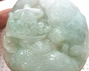 Natural light green jade pendant carved Lucky toad pendants bring in wealth and treasure amass fortunes