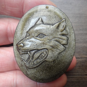 Natural gold obsidian pendant Wolf Totem wolf head amulet