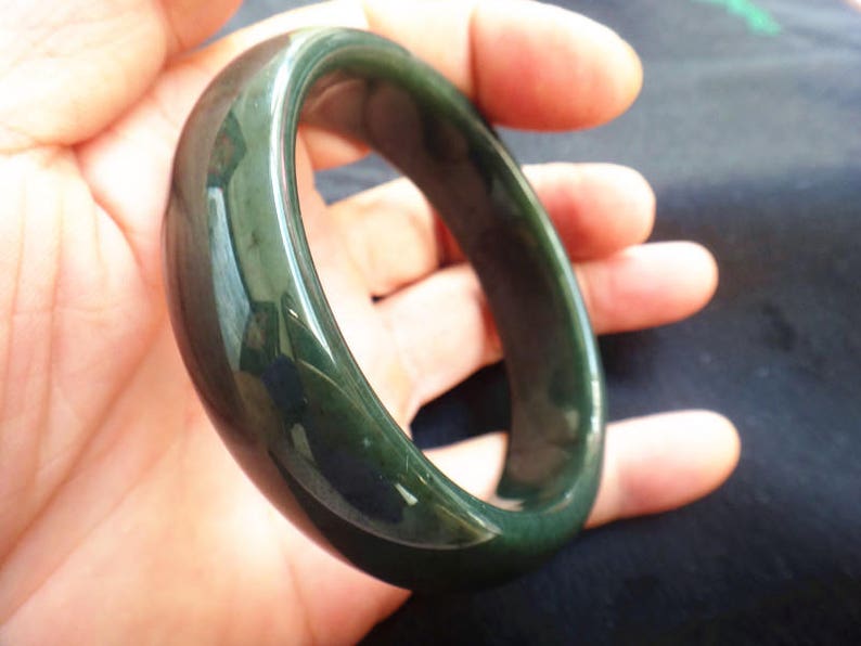 61.8mm natural green jade bracelet