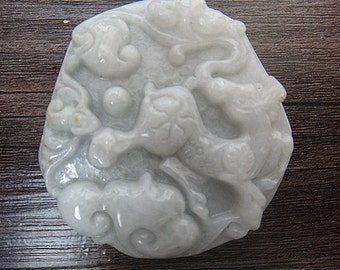 Hand-carved natural jade pendant pendant unicorn mascot