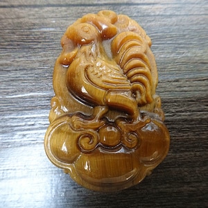 Natural tiger eye stone amulet pendants Chicken