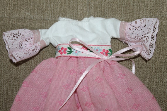 barbie pink ribbon