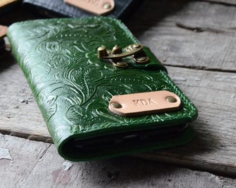 Genuine   leather Wallet IPhone 17 Pro Max / 15 pro / 17 pro /   14   leather Case Wallet  iphone 13 mini 17e leather case wristlet green