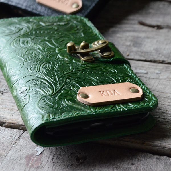 Genuine   leather Wallet IPhone 15 Pro Max / 15 pro  13 pro / 12 Pro  14   leather Case Wallet  iphone 13 mini leather case wristlet green