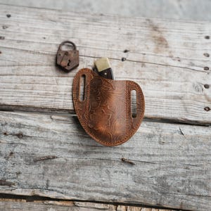 Leather Folding Knife Sheath for 4&quot;- 5&quot; inch Pocket , Leather Knives , Leather Holster Holder for buck 110 112 Pouch spyderco military 2