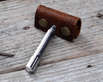 Personalized vintage distressed leather razor Pouch Leather Safety Razor  mini Case Double Edge Razor leather safety sleeve