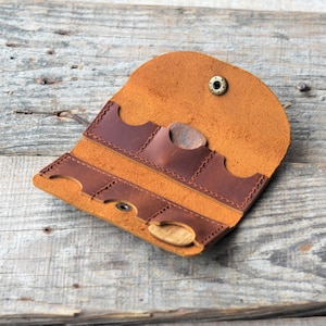 Genuine Leather Guitar shaped pick holder, Guitar Pick Holder Keychain, Picks Case Instrument Leather Keychain Guitar Pick Brown