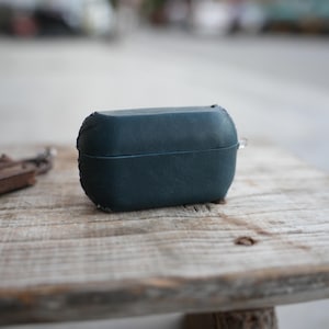 Genuine Leather Distressed Leather for  Panasonic Technics AZ100   Full Leather Case    Bluetooth wireless headphone  AZ100  case