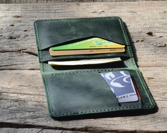 Personalized Minimalist Leather Wallet, Leather Bifold Wallet, Distressed Leather Slim Bifold Wallet,   MOM  DAD wedding Gift| Green