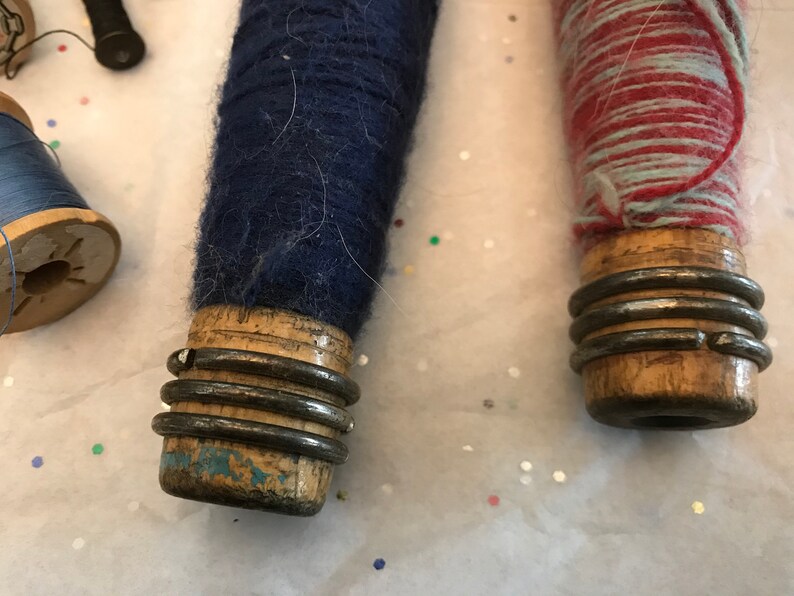 Vintage Two Bobbins Four Spools Two Pin Bobbins