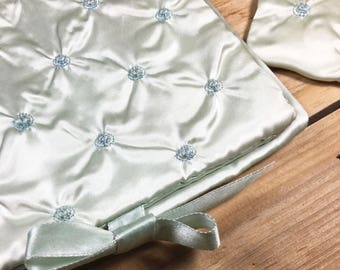 Vintage embroidered handkerchief purse, something blue handkerchief holder, something old bride gift, wedding bridal blue hankie holder