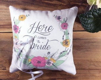 Ring bearer wedding pillow, white linen printed ring bearer pillow, hand illustrated, here comes the Bride, wedding ring keeper pillow