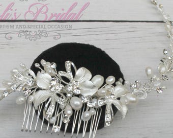 FAST SHIPPING!! Swarovski and Fresh Water Pearls  Hair Comb, Crystal Hair Comb, Swarovski Hair Comb