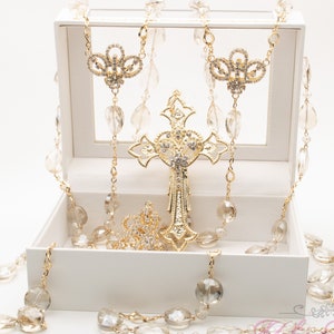FAST SHIPPING!! Beautiful Wedding Lasso and Matching Rosary in Gold with Crystals, Wedding Unity Cord, Wedding Gift, Unity Cord, Gift
