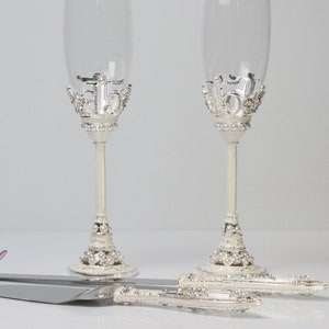 FAST Shipping! Silver Quinceañera Toast and Cake Server Set, Champagne Flutes, XV Knife Set, Silver XV Glasses with Pearls, Quinceañera