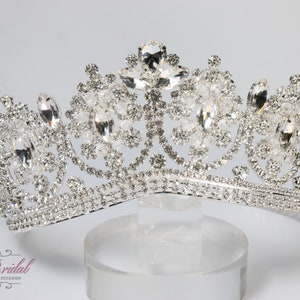 FAST SHIPPING!!! Beautiful Silver Crown, Gorgeous Silver Tiara, Stunning Sparkle Silver Tiara, Silver Tiara, Silver Tiara, Silver Crown