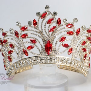 FAST SHIPPING!! Gold with Red Stones Crown, Gorgeous Gold Tiara, Stunning Sparkle Gold Tiara, Red Tiara, Ruby Tiara, Rubi Crown, Quinceañera