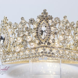 FAST SHIPPING!!! Gold Round Crown, Royal Crown, Full Crown, Tiara, Pageant Crown, Crown, Crystal Crown, Pageant