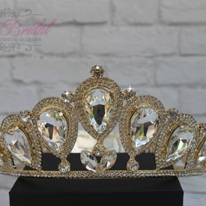 FAST SHIPPING!! Gold Round Crown, Royal Crown, Full Crown, Tiara, Wedding Crown, Crown, Quinceañera, Crystal Crown, Sweet 16, Pageant