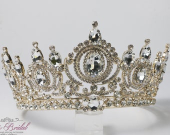 FAST Shipping!! Beautiful Gold Tiara with Clear Stones, Wedding Crown, Crystal Crown, Sweet 16, Quinceañera, Gold Tiara, Gold Crown