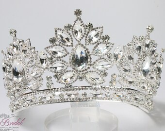 FAST SHIPPING!!! Beautiful Silver Crown, Gorgeous Silver Tiara, Stunning Sparkle Silver Tiara, Silver Tiara, Silver Tiara, Silver Crown