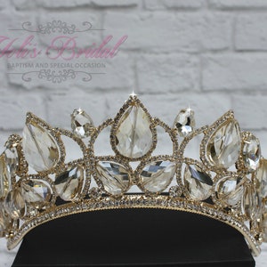 FAST SHIPPING! Gold Sparkling Tiara, Crystal Tiara, Wedding Tiara, Crown, Quinceañera, Sweet 16 Tiara, Bridal Tiara, Wedding
