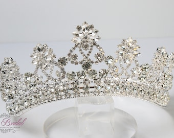 FAST SHIPPING!!! Beautiful Silver Crown, Gorgeous Silver Tiara, Stunning Sparkle Silver Tiara, Silver Tiara, Silver Tiara, Silver Crown