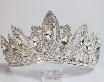FAST SHIPPING! Silver Sparkling Tiara, Crystal Tiara, Wedding Tiara, Crown, Princess Tiara, Quinceañera, Sweet 16 Tiara, Bridal Tiara