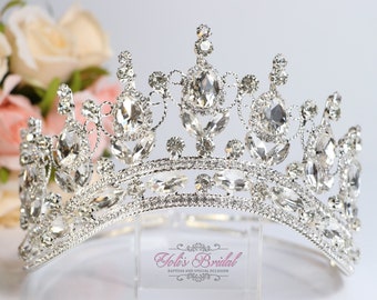 FAST SHIPPING! Silver Sparkling Tiara, Crystal Tiara, Wedding Tiara, Crown, Princess Tiara, Quinceañera, Sweet 16 Tiara, Bridal Tiara