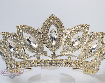 FAST Shipping! Beautiful Gold Tiara, Wedding Crown, Crystal Crown, Sweet 16, Quinceañera, Gold Tiara, Gold Crown, Beauty Pageant, Tall Tiara