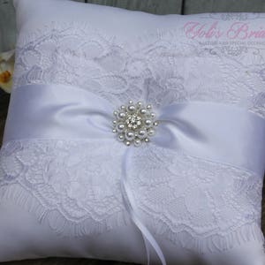 FAST SHIPPING Romantic Ring Pillow, White Ring Pillow, Vintage Ring Pillow, Ring Bearer Pillow, Shabby Chic Ring Pillow, Lace Ring Pillow image 1