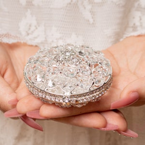 EXPÉDITION RAPIDE !! Belle bague en argent scintillant, boîte de mariage en cristal en argent, superbes pièces de monnaie de l'unité pour la mariée scintillante, boîte-cadeau