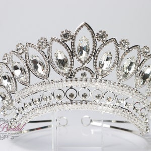 FAST SHIPPING!!! Silver Tiara with crystals, Royal Crown, Bridal Crown, Wedding Tiara, Quinceañera Crown, Sweet 16, Tall Tiara